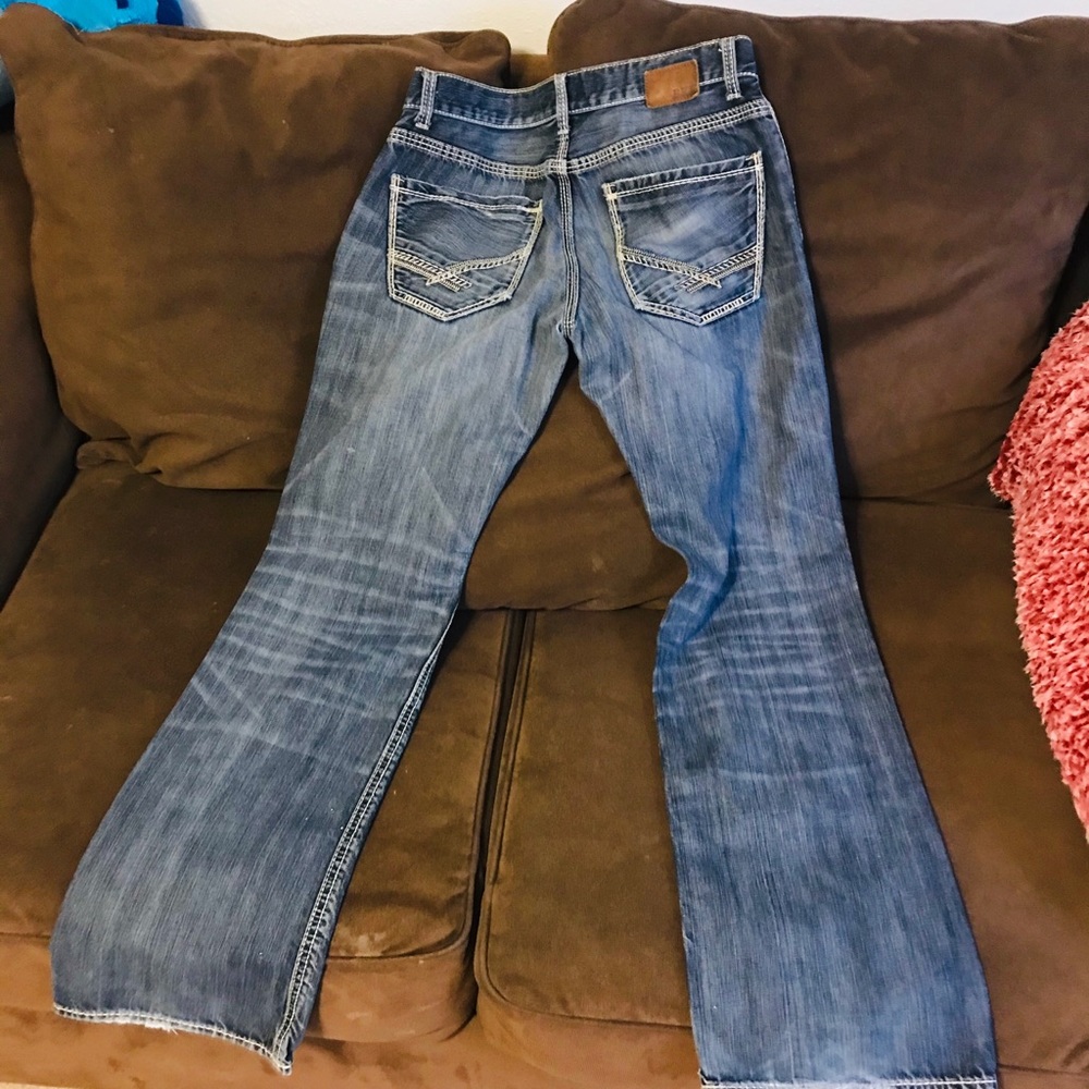 Buckle jeans